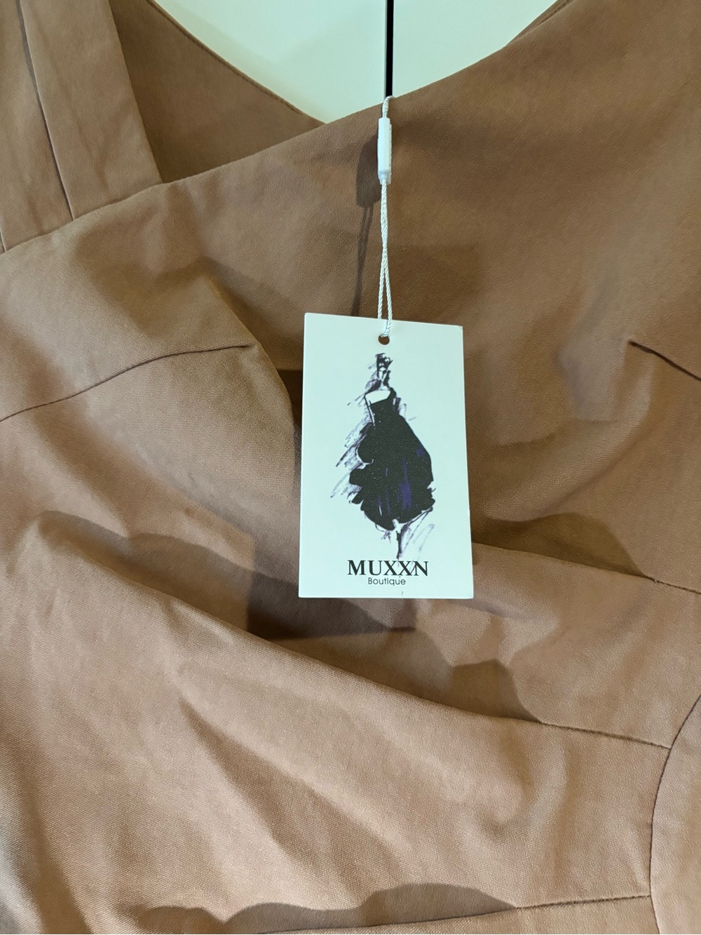 MUXXN Ruched Sheath Dress-Camel-Size Small-NWT - Picture 4 of 10